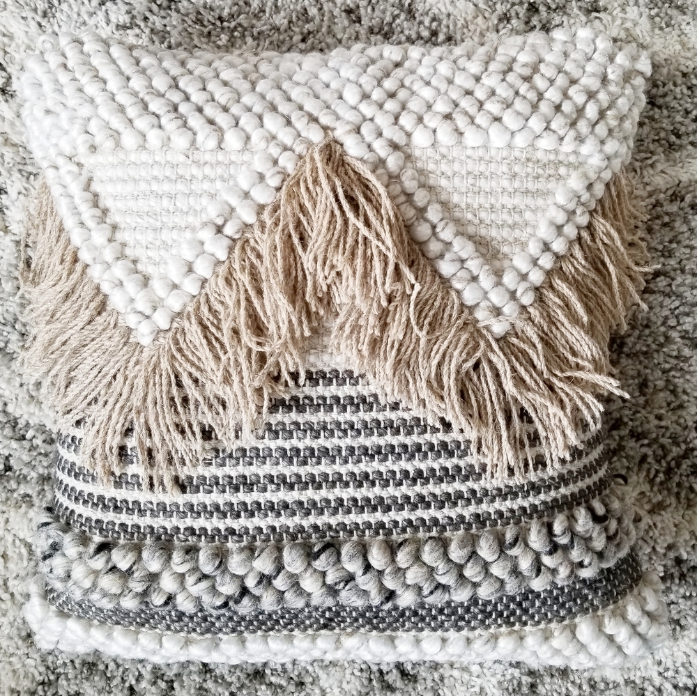 🌻NEW🌻 Fringe Southwestern Cushion Cover - Picture 4 of 8